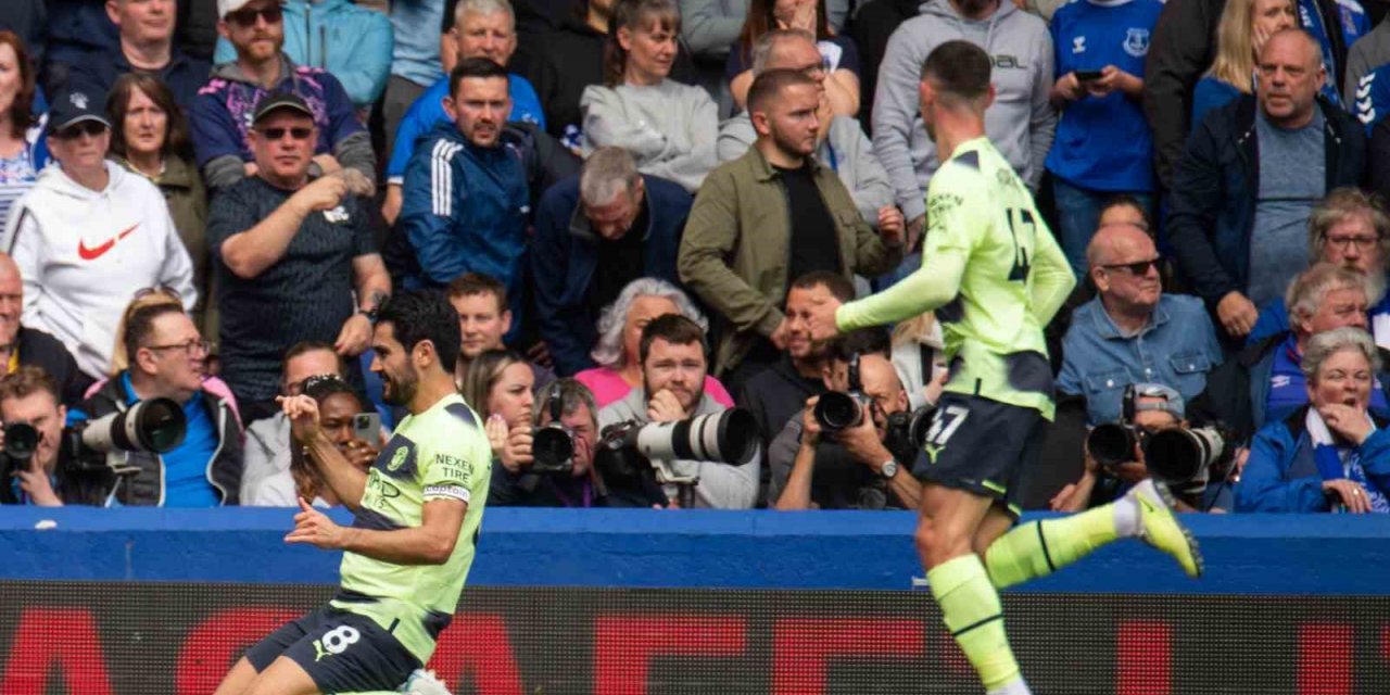 Manchester City deplasmanda farklı kazandı