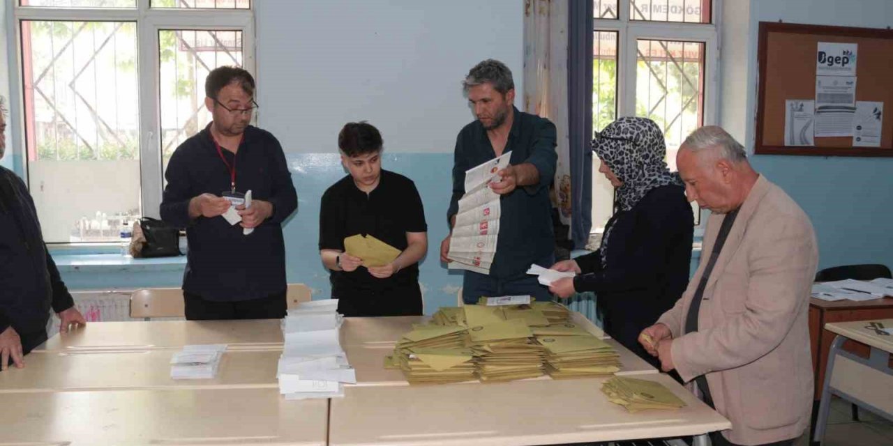 Balıkesir’de oy sayım işlemleri başladı