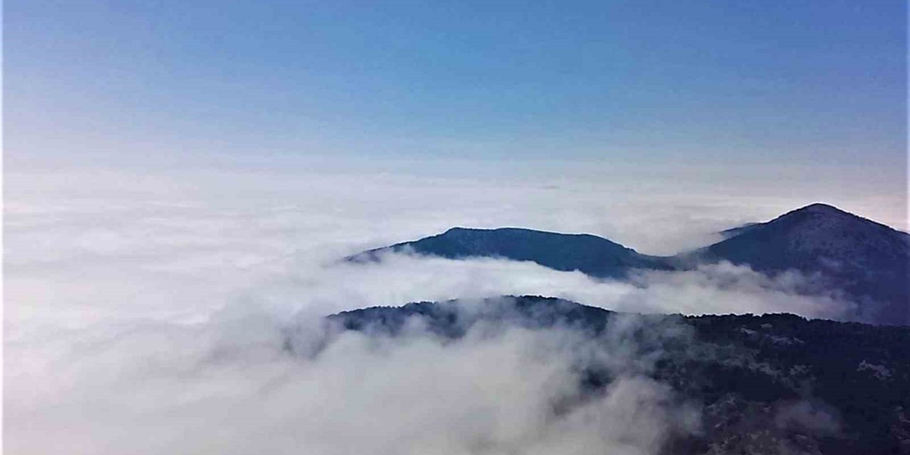 Spil bulutlarla kaplandı, görsel şölen oluştu