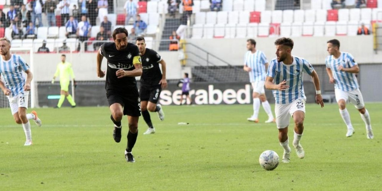 Altaylı İbrahim Öztürk kulübeye çekildi