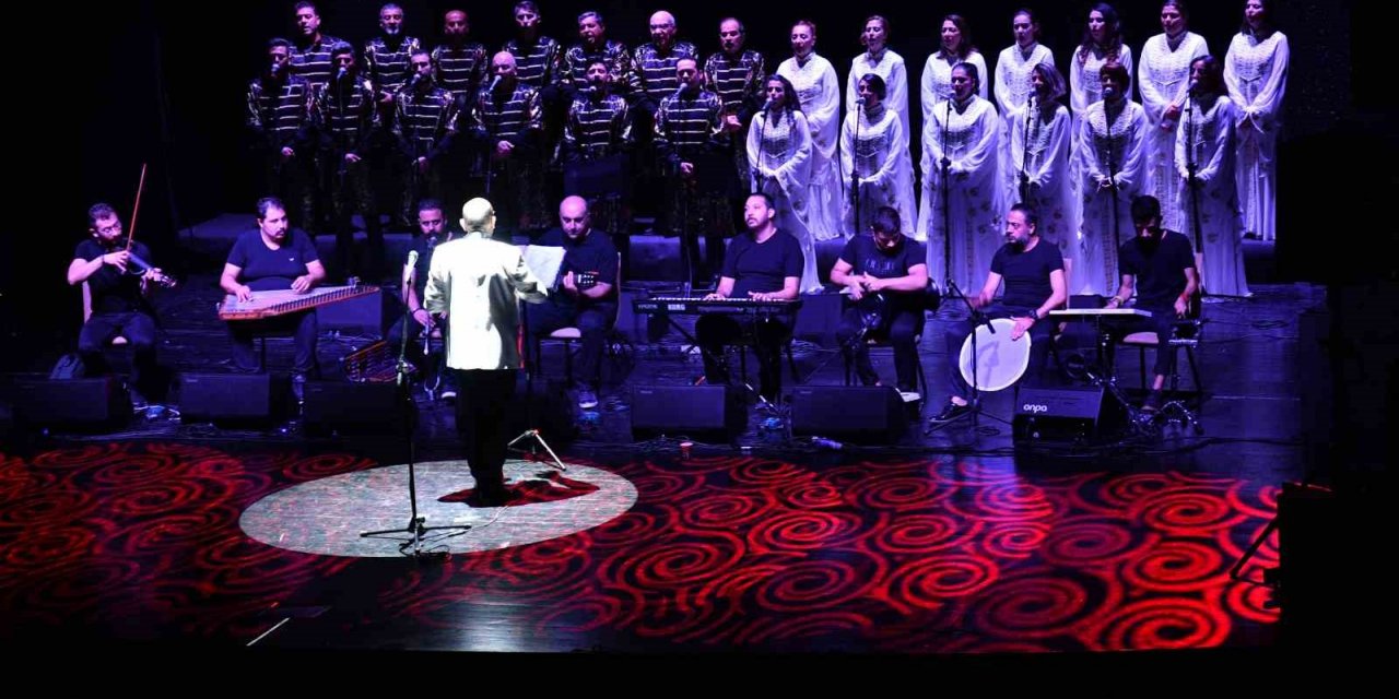 Depremlerde 7 üyesini kaybeden Antakya Medeniyetler Korosu Samsun’da konser verecek
