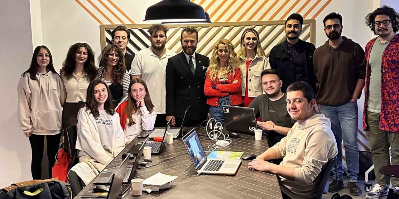 19 Mayıs temalı kolaj atölyesi düzenlendi