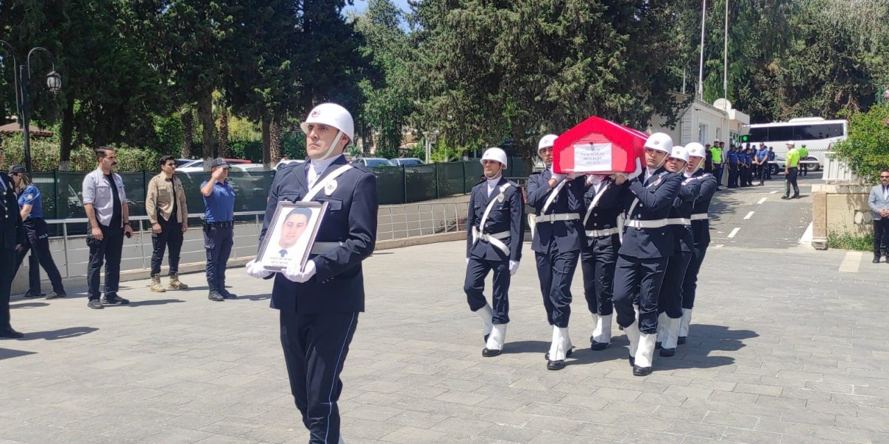 Şanlıurfa’da vefat eden polis memuru törenle memleketine uğurlandı