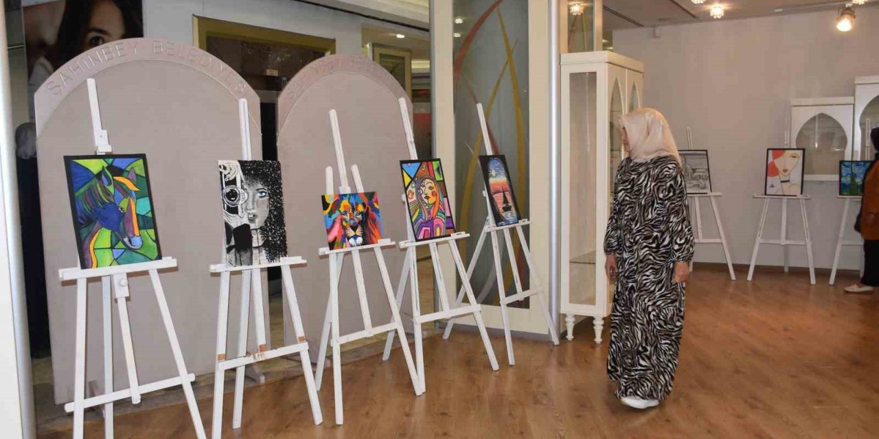 Şahinbeyli öğrencilerden muhteşem tablolar