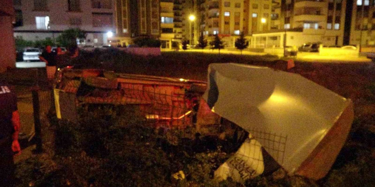 Takla atan araçtan hafif yaralı kurtuldular