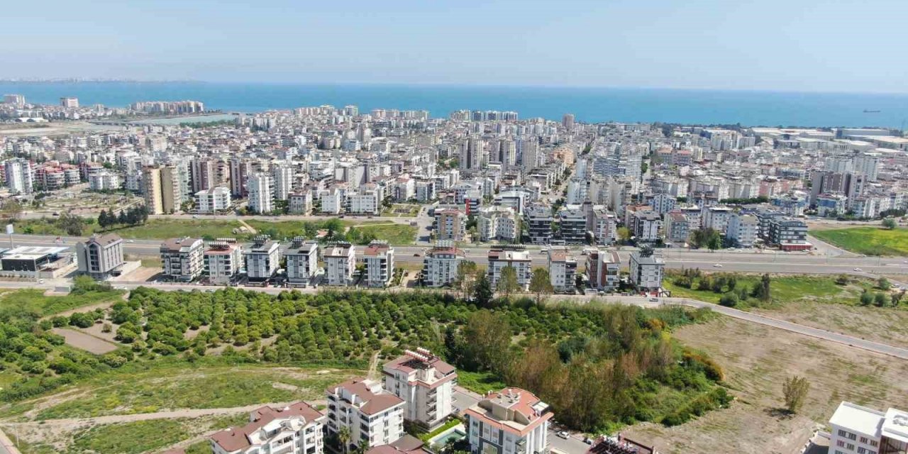Nisan ayında Antalya’da yabancılara bin 24 konut satıldı