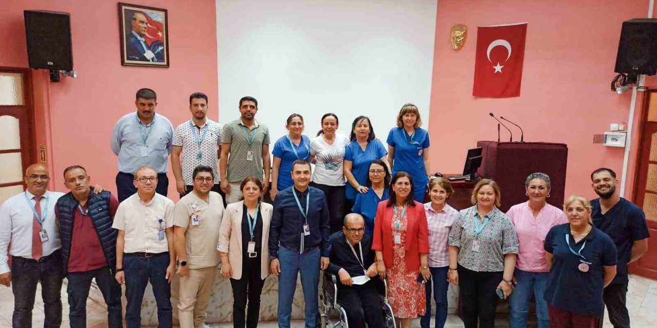 Hastanede çalışan engelli personeller unutulmadı