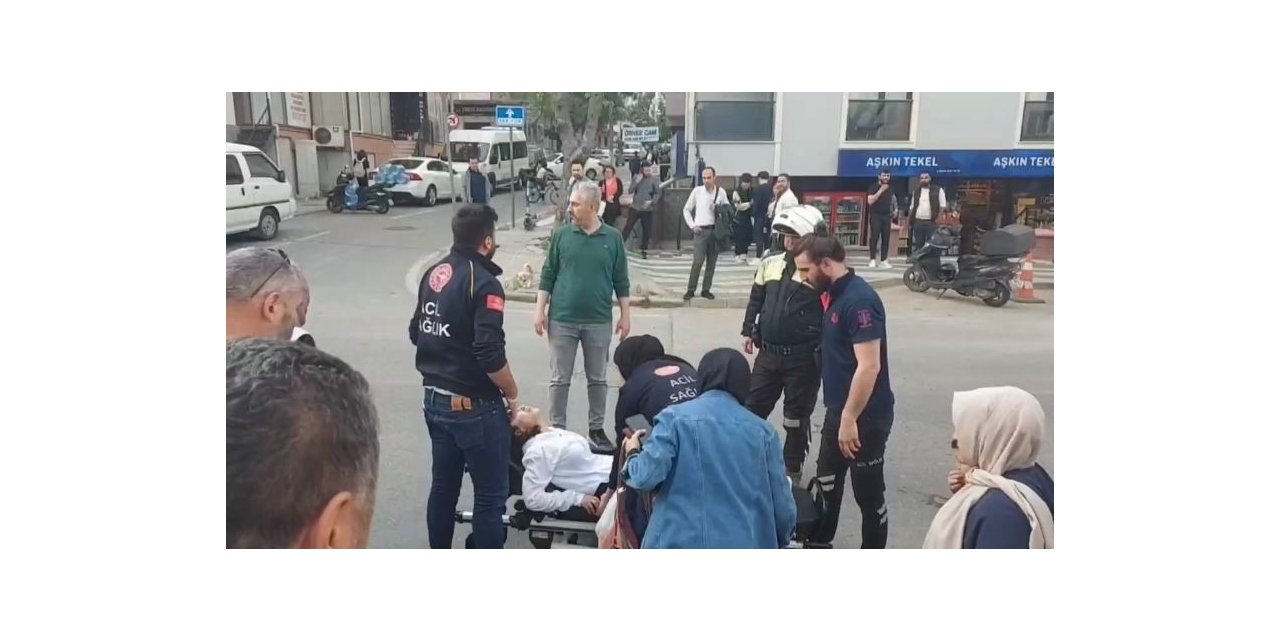 Ümraniye’de otomobilin yayaya çarptığı anlar kamerada