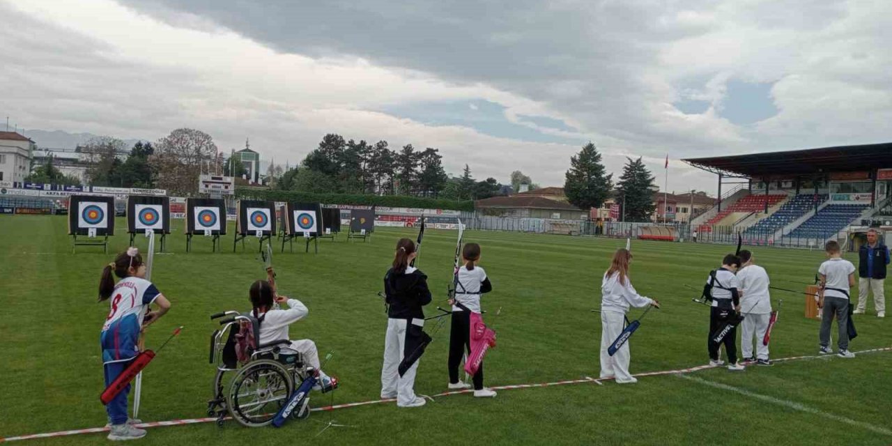 Hedefi 12 vurmaya çalıştılar