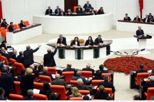 Hangi milletvekilleri gidiyor?