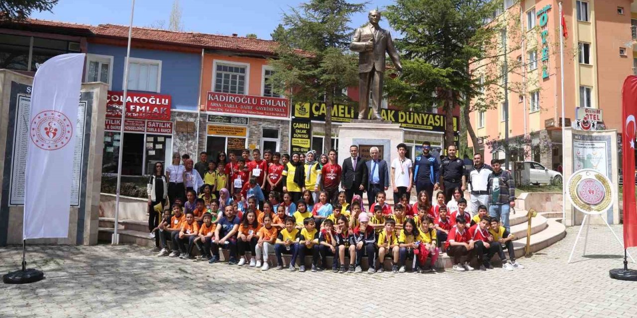 Çameli’nde Gençlik Koşusu yapıldı