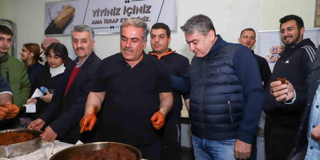 Kültür Akademisi afetzede yüreklere dokundu