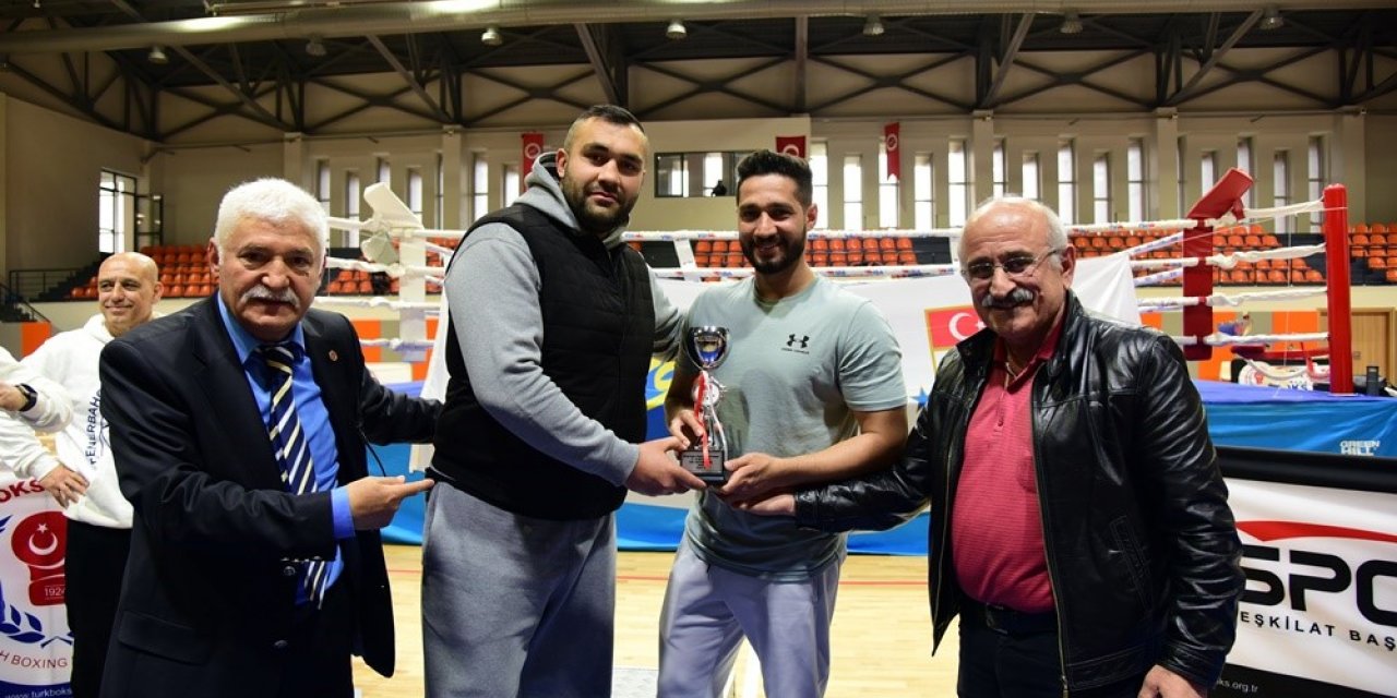 BAÜN’lü sporculardan büyük başarı