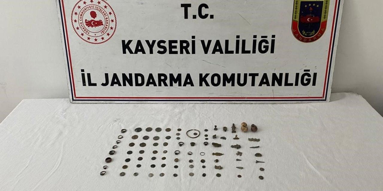 Bizans ve roma dönemine ait Tarihi Eserler Ele Geçirildi