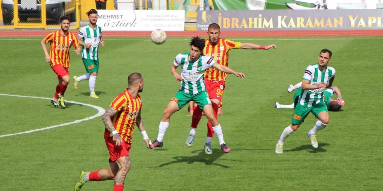 TFF 3. Lig: Amasyaspor: 0 - İdaş Çatalcaspor: 0