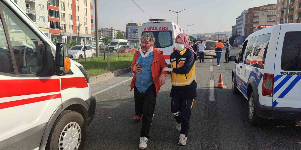 Yol verme tartışması kazayla sonuçlandı: 3 yaralı