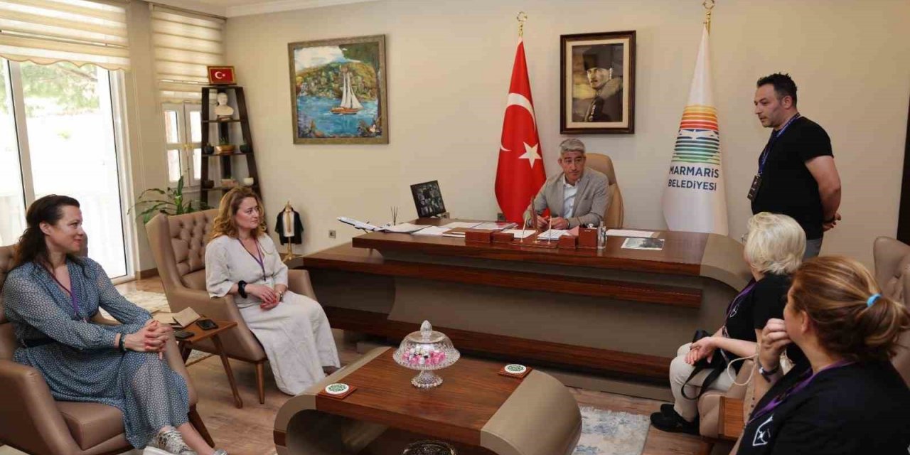 Marmaris Belediyesi Galart ekibini ve dansçı konukları ağırladı