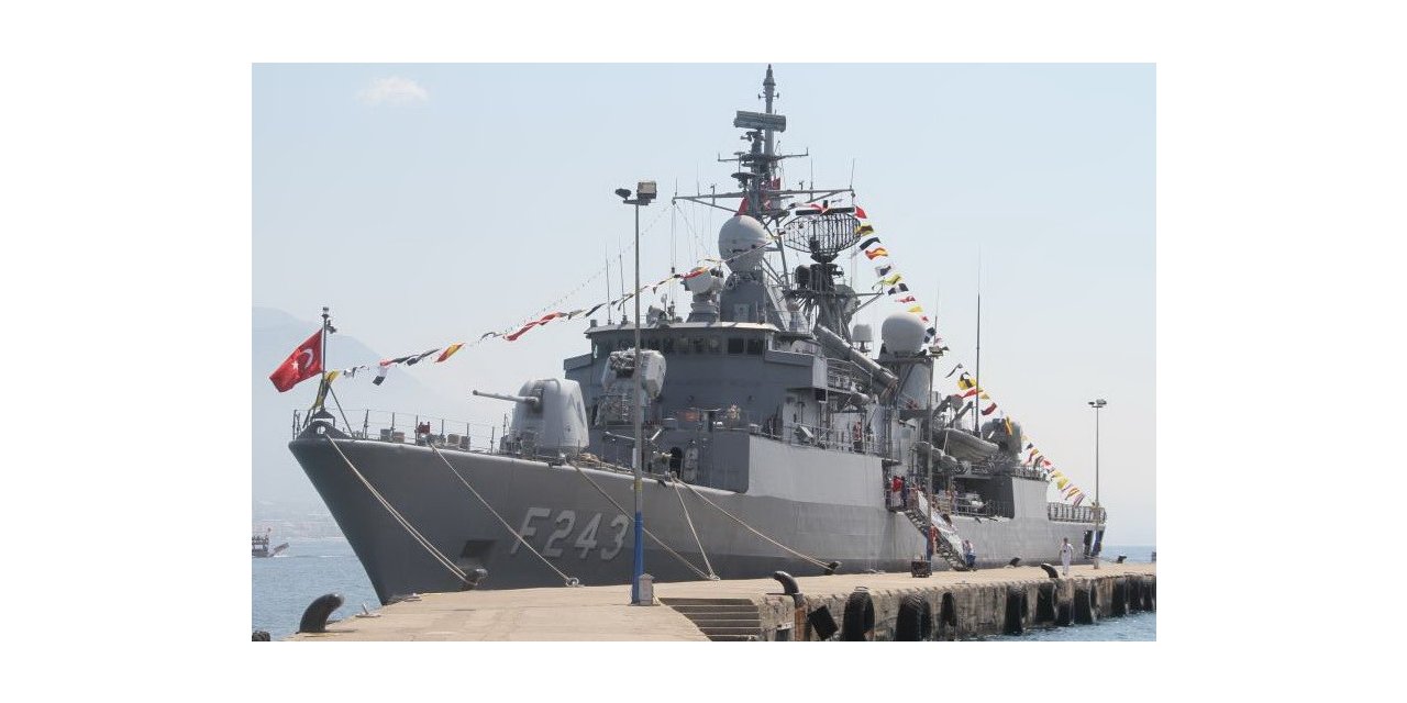 TCG Yıldırım Fırkateyni Samsun Limanı’na demirleyecek