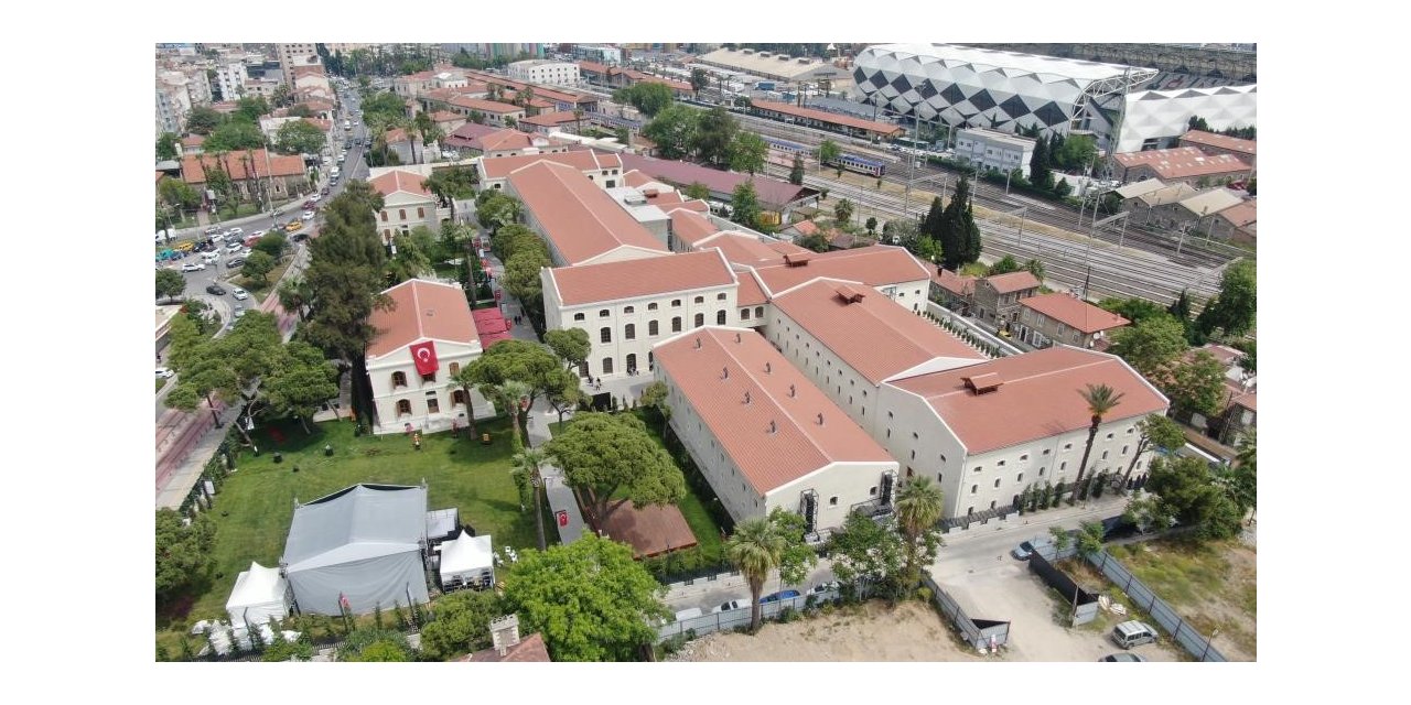 İzmir Kültür ve Sanat Fabrikası’nda Mustafa Ceceli rüzgarı esecek