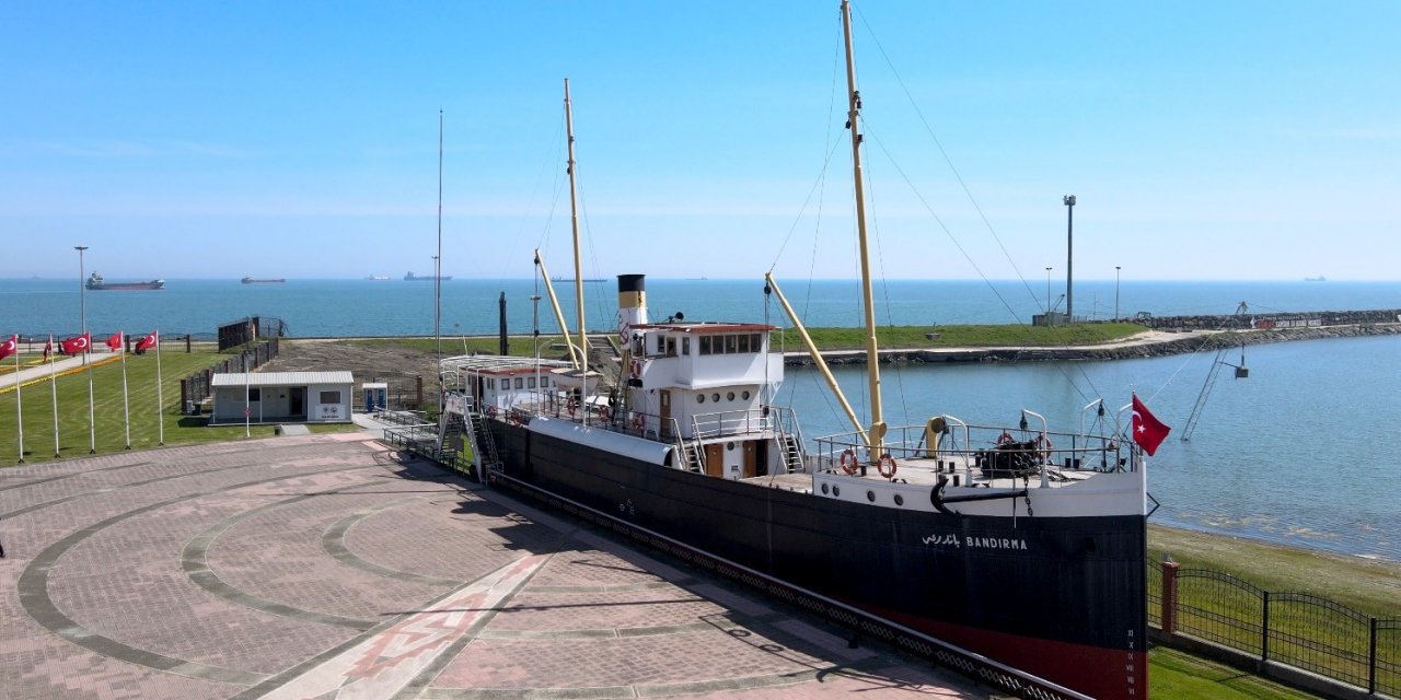 Bandırma Müze Gemisi’ni bu yıl 45 bin kişi ziyaret etti