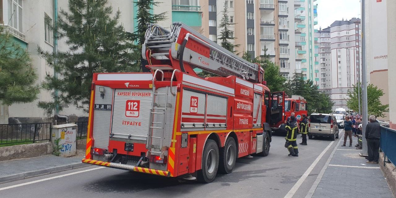 14 katlı binada çıkan yangında 1 kişi yaralandı
