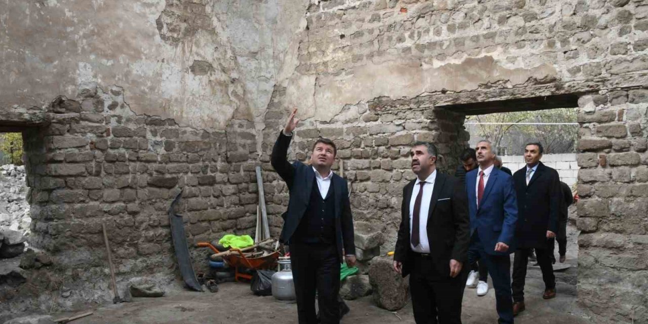 Başkan Dinçer: “Şehrimizin değerlerini gelecek kuşağa aktarıyoruz”