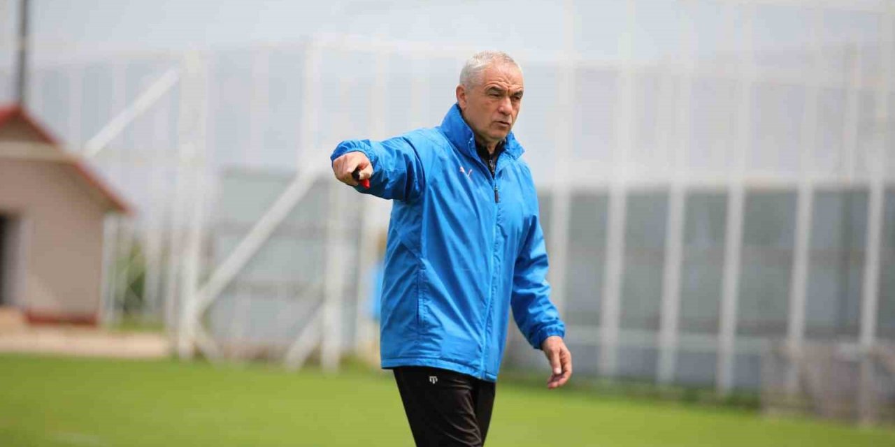 Rıza Çalımbay: “Galatasaray karşısında dikkatli olmalıyız”