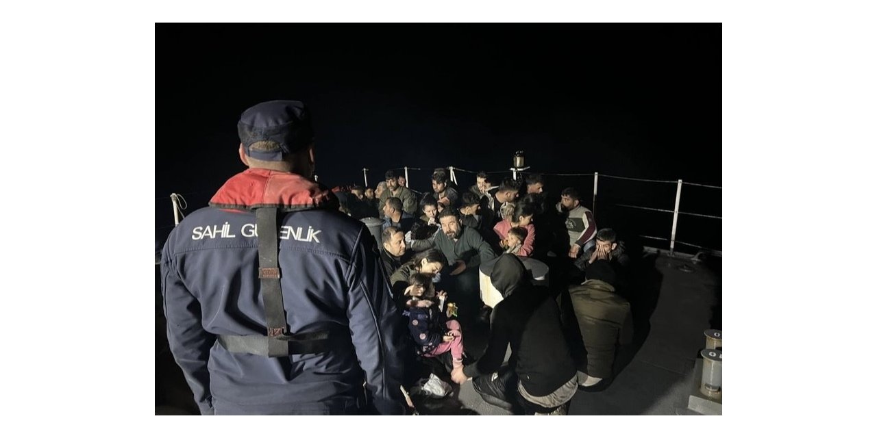 Yunan unsurlarınca ölüme terk edilen 38 kaçak göçmen kurtarıldı