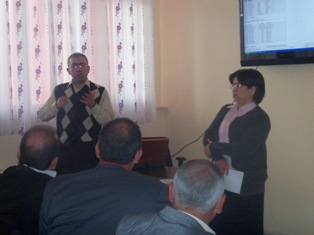 Muhtarlara ve belediye görevlilerine defin eğitimi