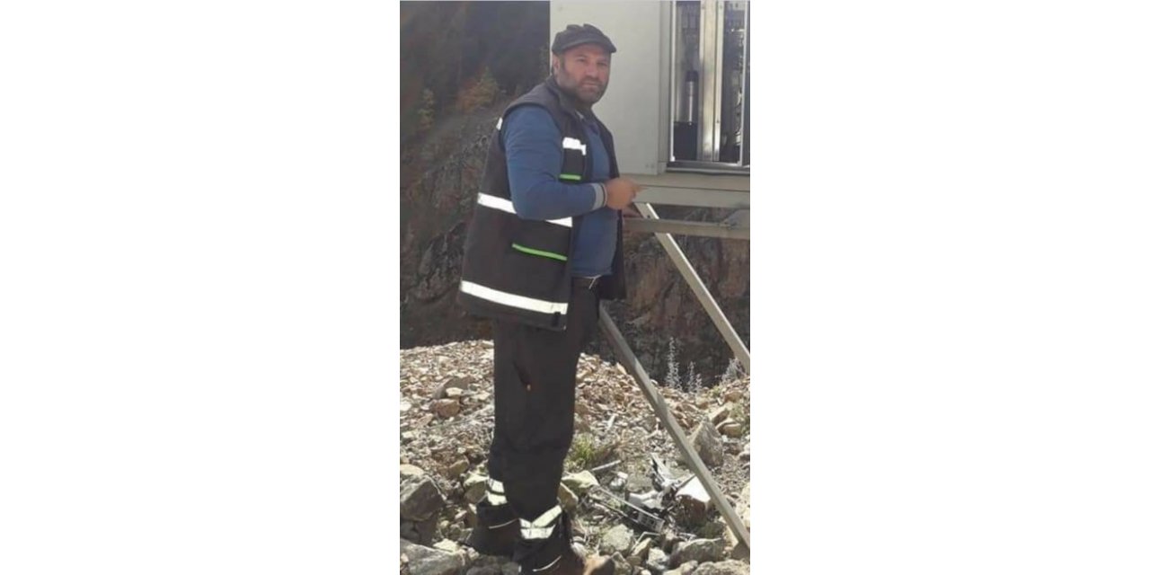 Arıza için çıktığı elektrik direğinden düşen işçi öldü