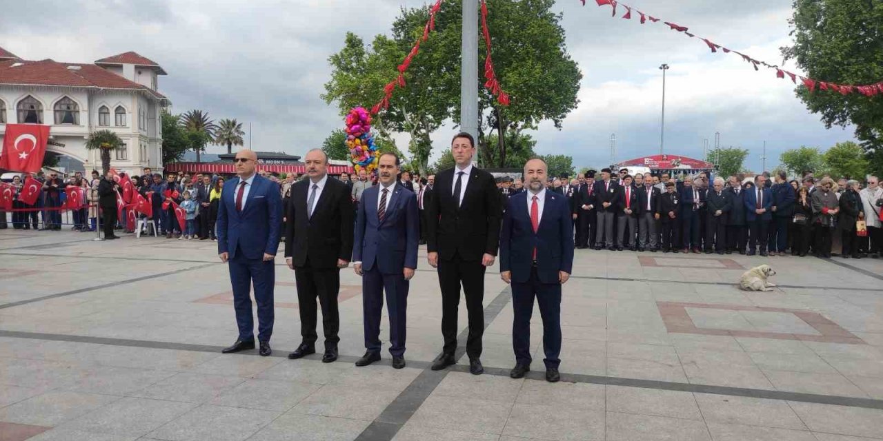 Bandırma’da 19 Mayıs coşkuyla kutlandı