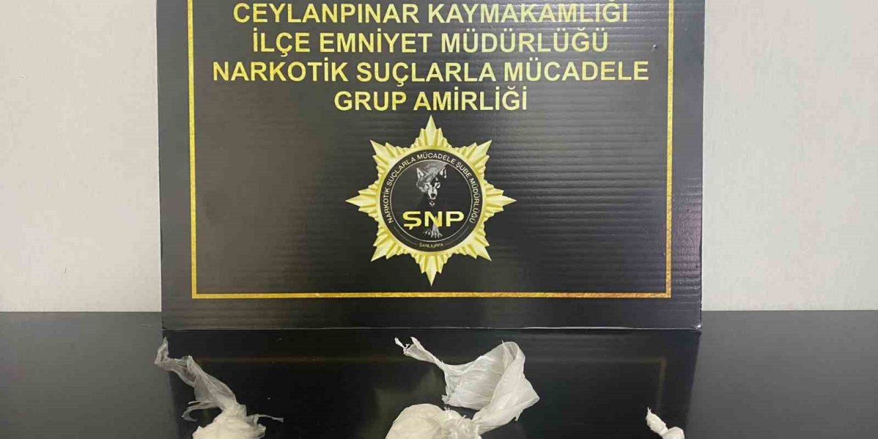 Uyuşturucu taşıyan şahıs ilçe girişinde gözaltına alındı