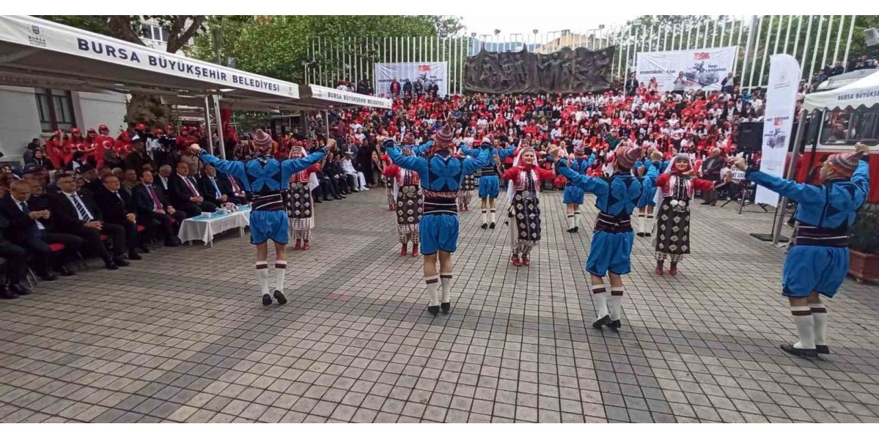 19 Mayıs Bursa’da coşkuyla kutlandı