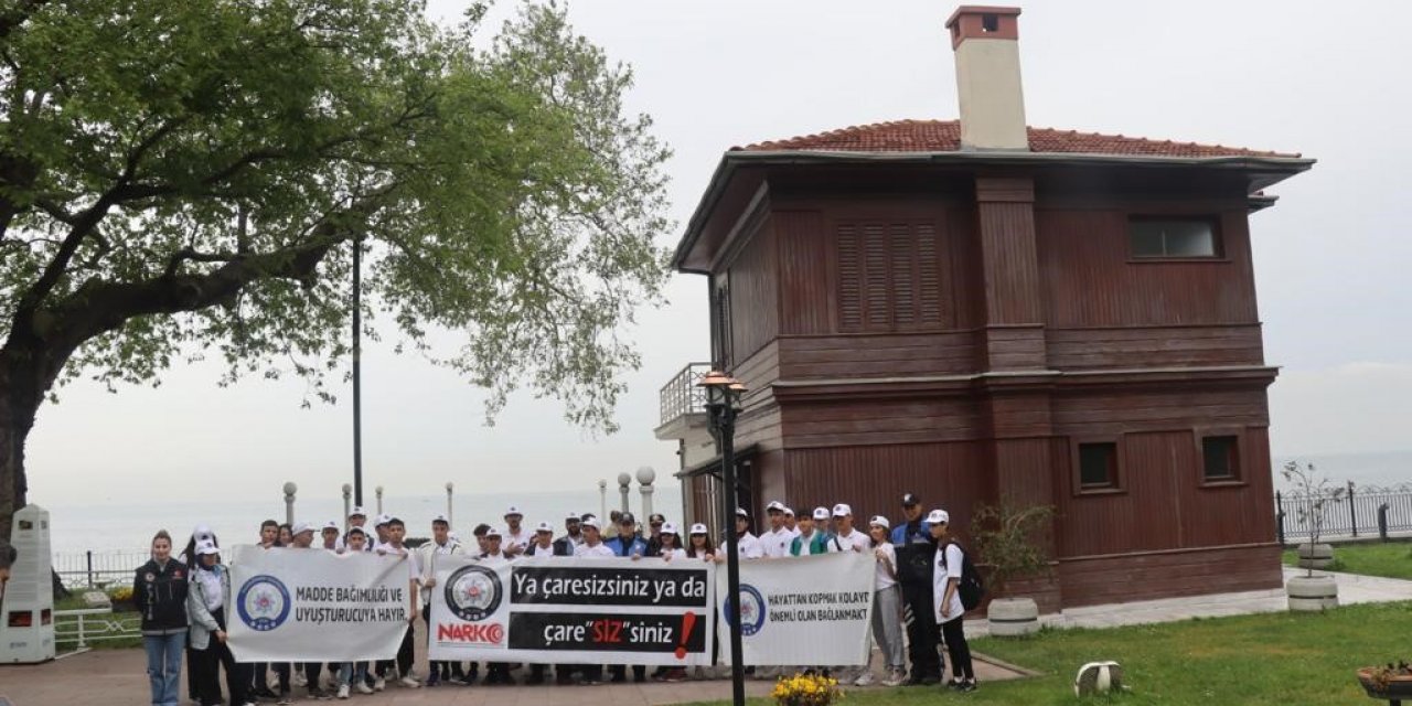 Yalova’da gençlerden bisiklet turu etkinliği