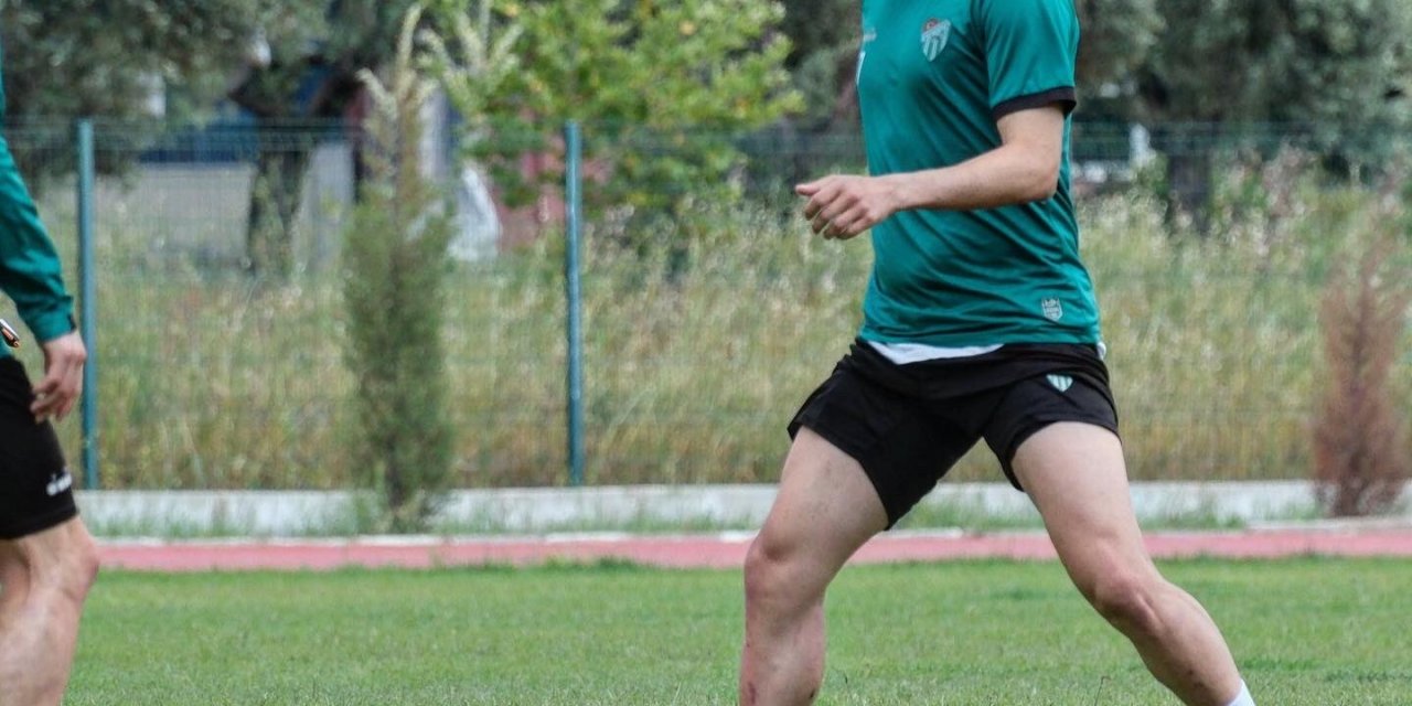 Bursaspor son antrenmanı Aydın’da yaptı