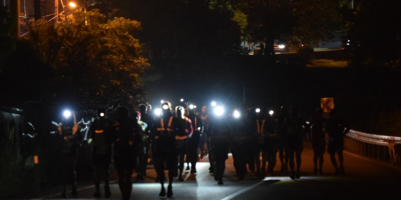 Cumhuriyet’in 100. yılında 100 kilometre  koşuyorlar