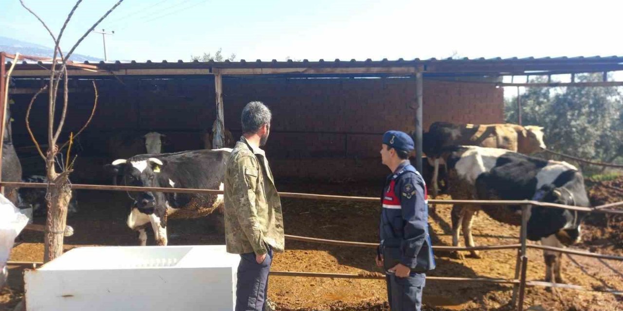 Jandarma, çiftçileri bilgilendirdi