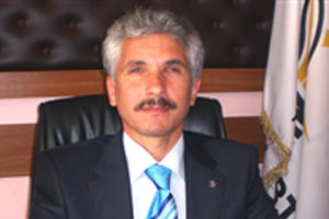 AK Parti il başkanı istifa etti