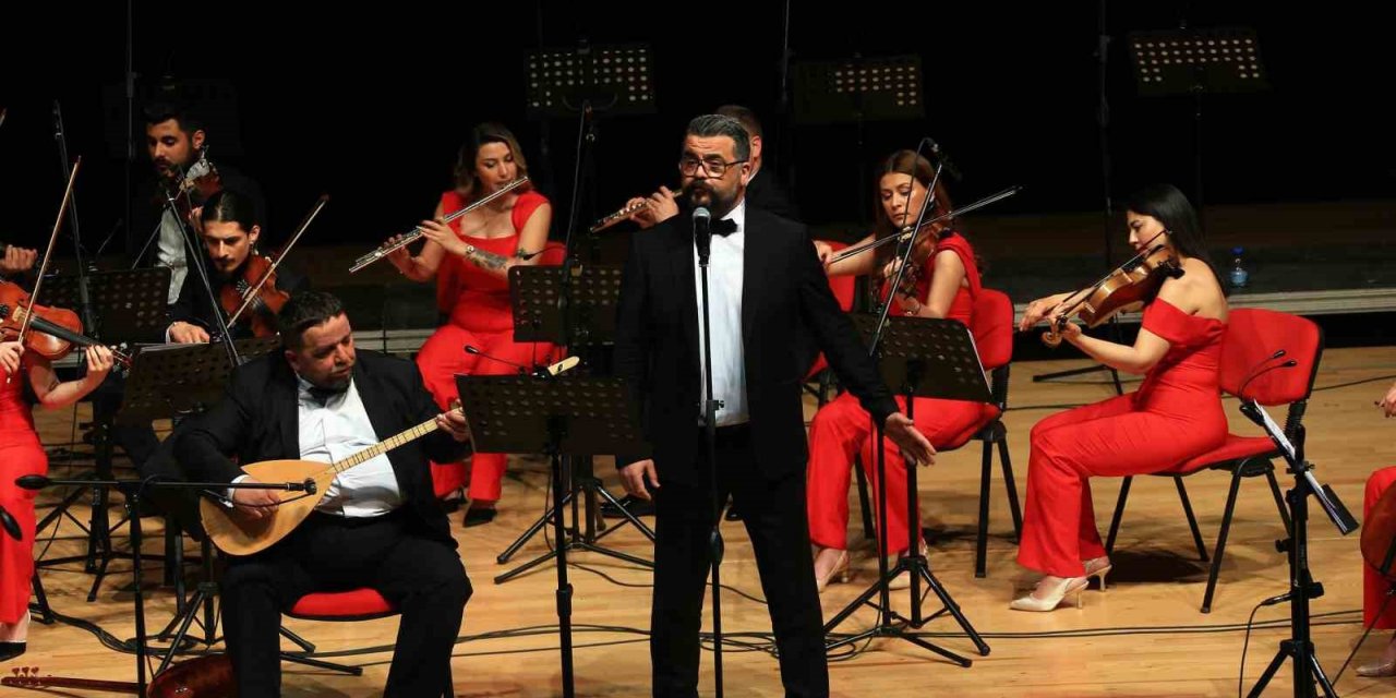 Büyükşehirden muhteşem 19 Mayıs Konseri