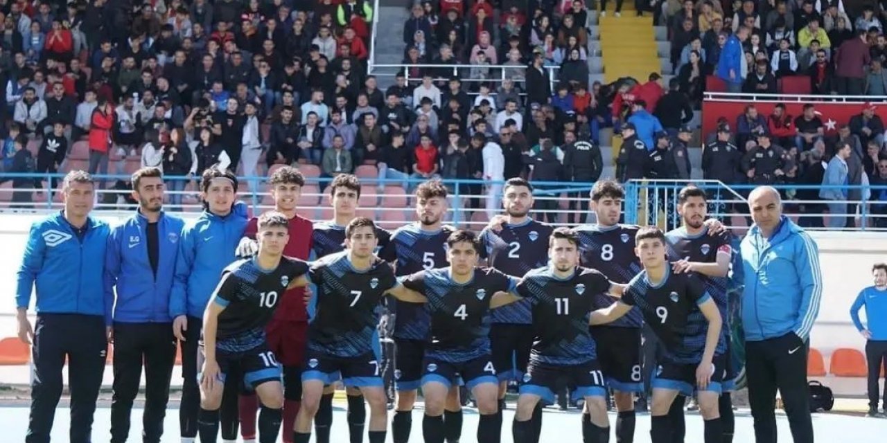 Kayseri Atletikspor son 8’e yükseldi