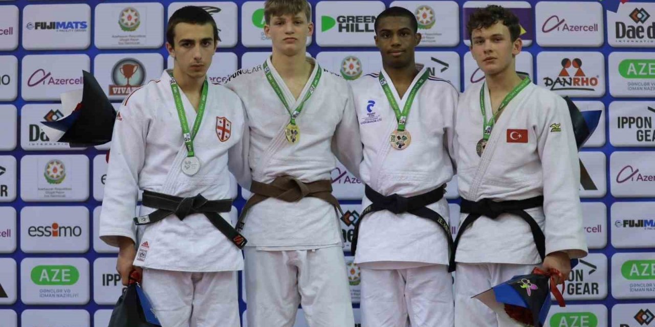 Judocular fırtına gibi esti