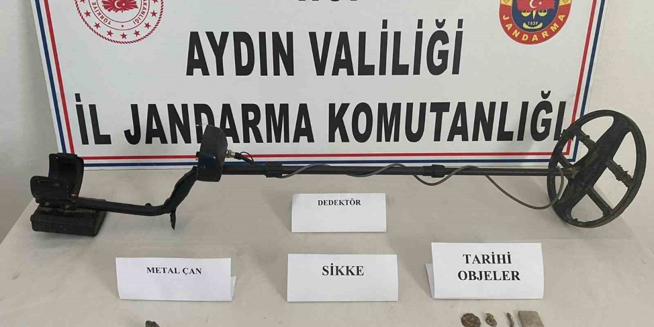 Jandarma ekiplerinden izinsiz kazı yapan şüphelilere suçüstü