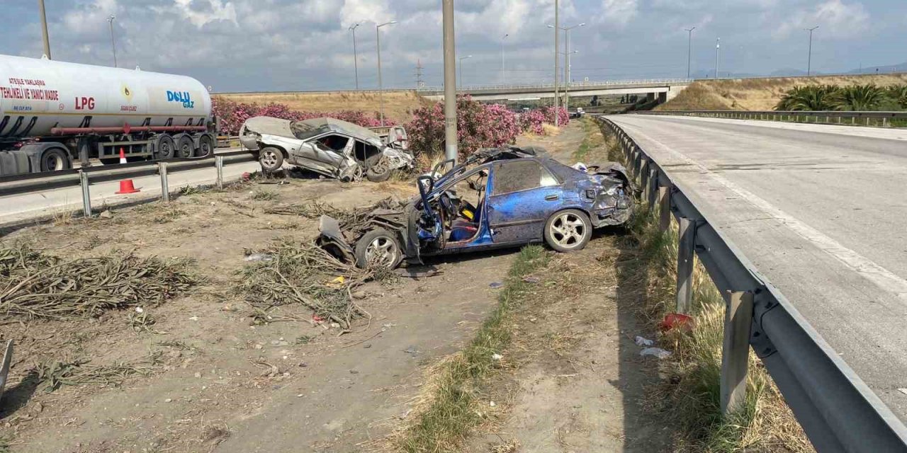 Otoban çıkışında kaza 1 ölü 7 yaralı