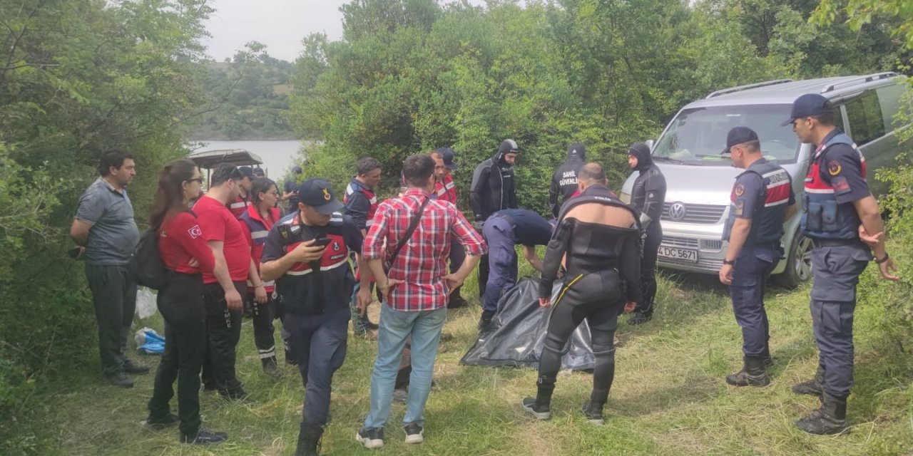 Ezine’de barajda tekne batması sonucu kaybolan kişinin cansız bedenine ulaşıldı