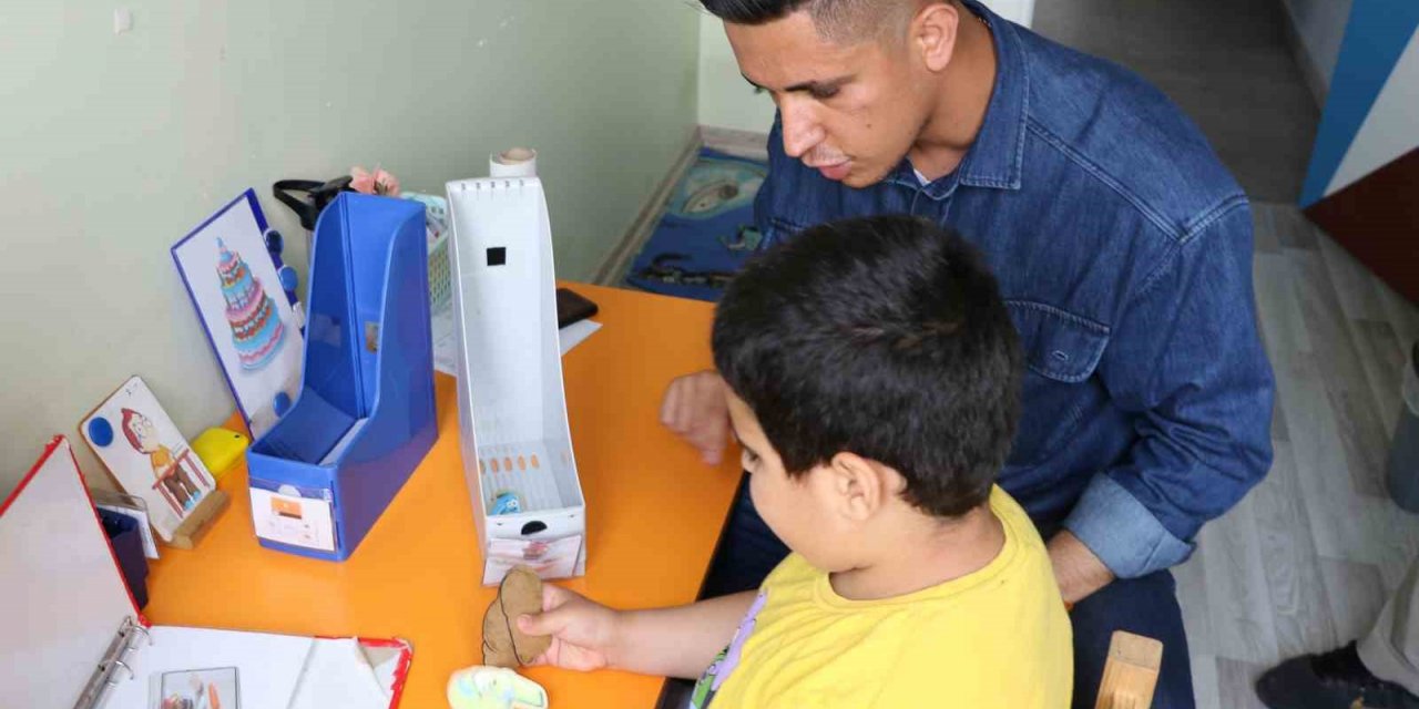 Amerika’da otizmli bireylere verilen eğitim Diyarbakır’da da sağlanıyor