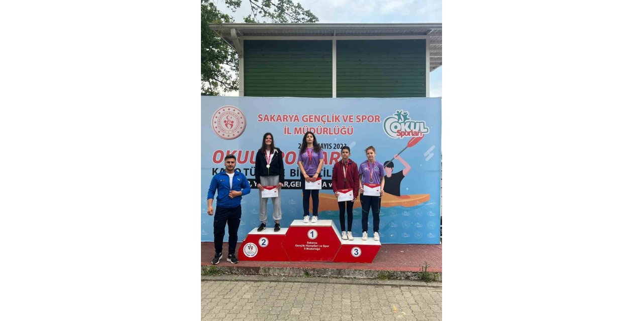 Afyonkarahisarlı sporcu kanoda Türkiye birincisi oldu