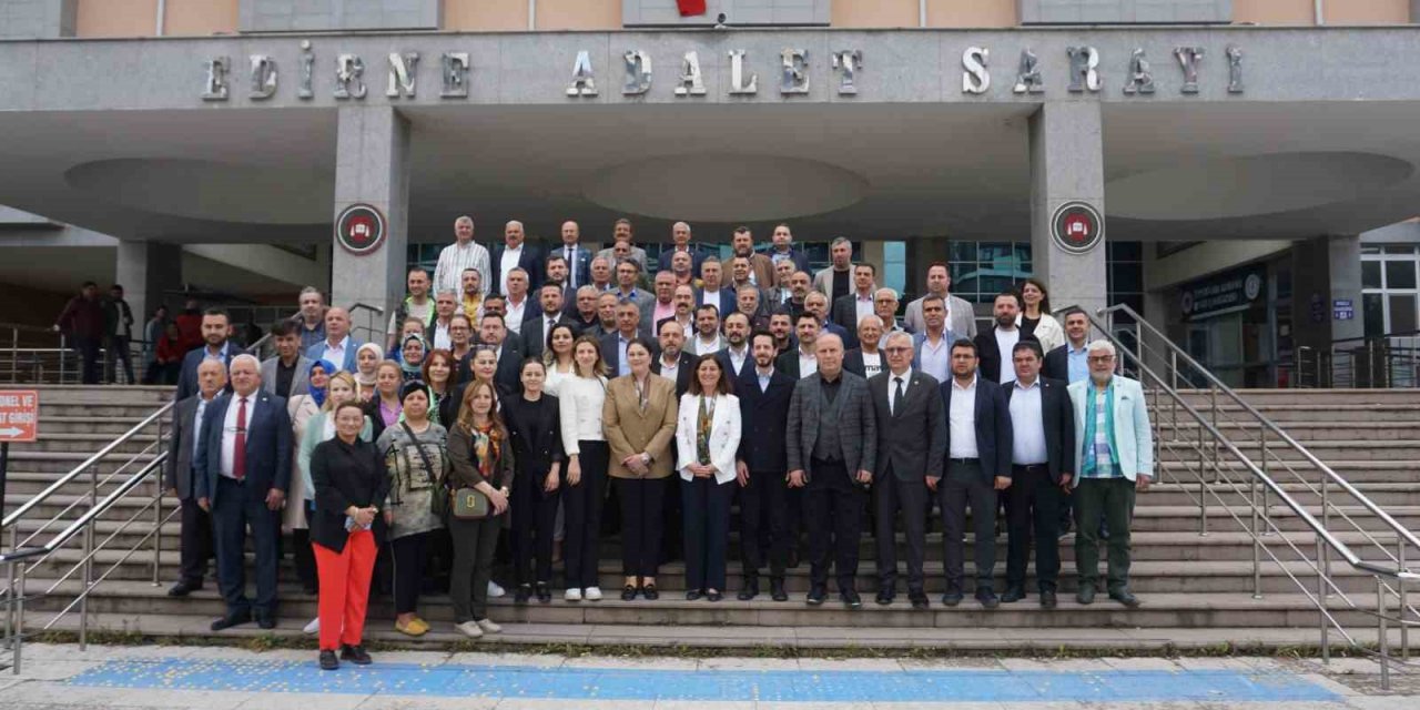 Edirne milletvekilleri mazbatalarını düzenlenen törenle aldı