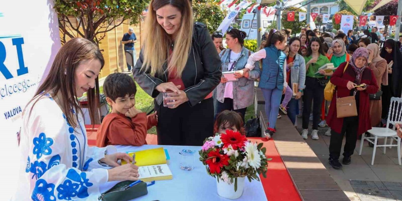 "Akademisyen Anne" Yalovalılarla buluştu
