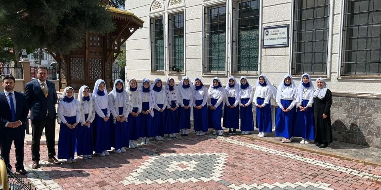 Simav’da hıdrellez ve hatim coşkusu