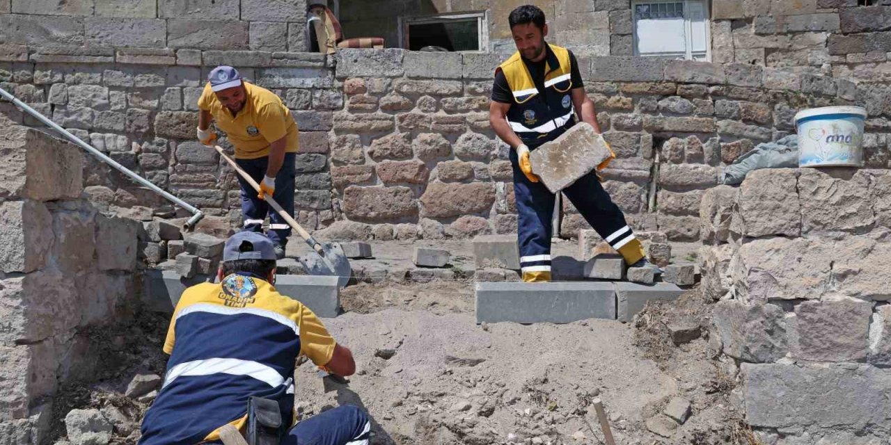 ’Olay Yeri’ Tespit Ediyor ’Tim’ Onarıyor